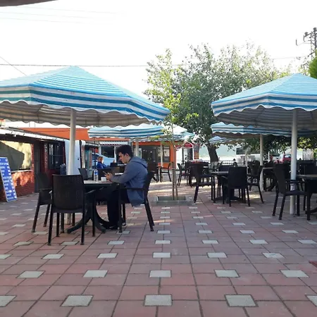 Huzur Ve Cay Bahcesi Homestay