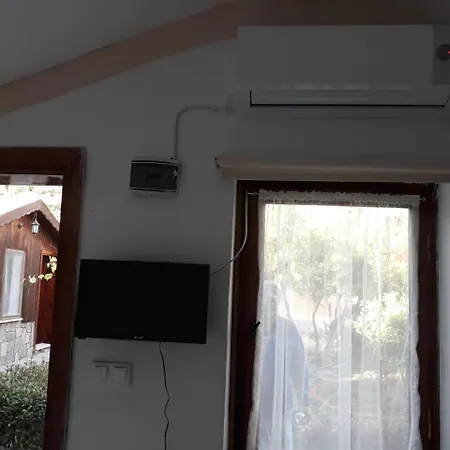 Huzur Ve Cay Bahcesi Homestay szállás