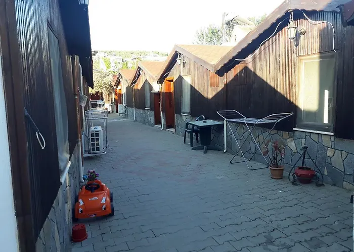 Huzur Ve Cay Bahcesi