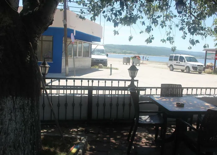 Huzur Ve Cay Bahcesi Homestay *